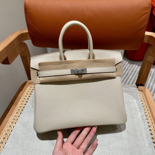 Hermès Birkin 25 Craie Togo Palladium Hardware 2